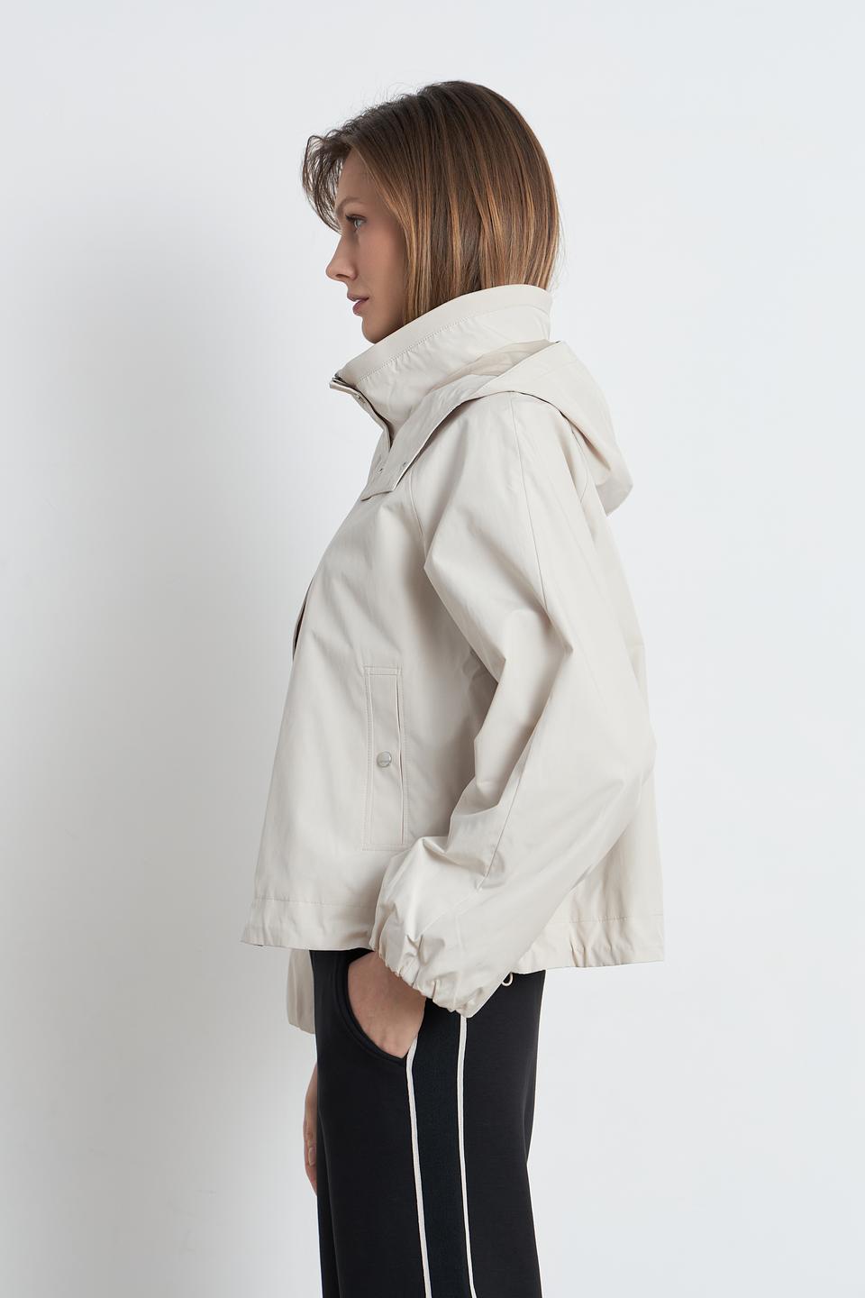 Куртка Betty and Co бежевая