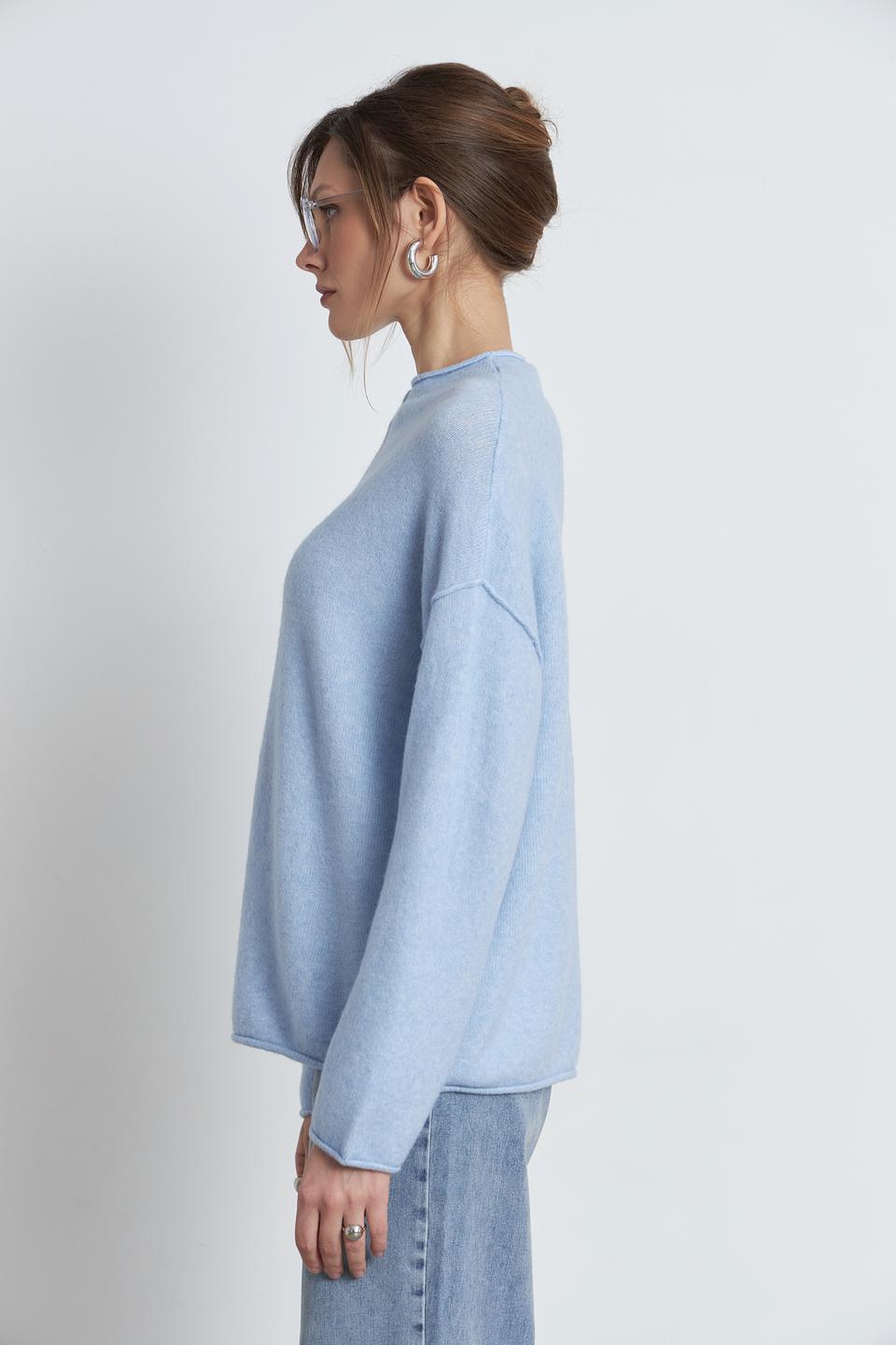 Пуловер Oui голубой с разрезом