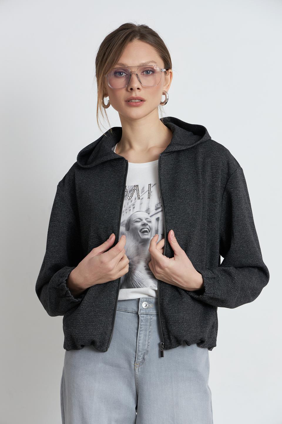 Жакет Betty and Co серый с капюшоном