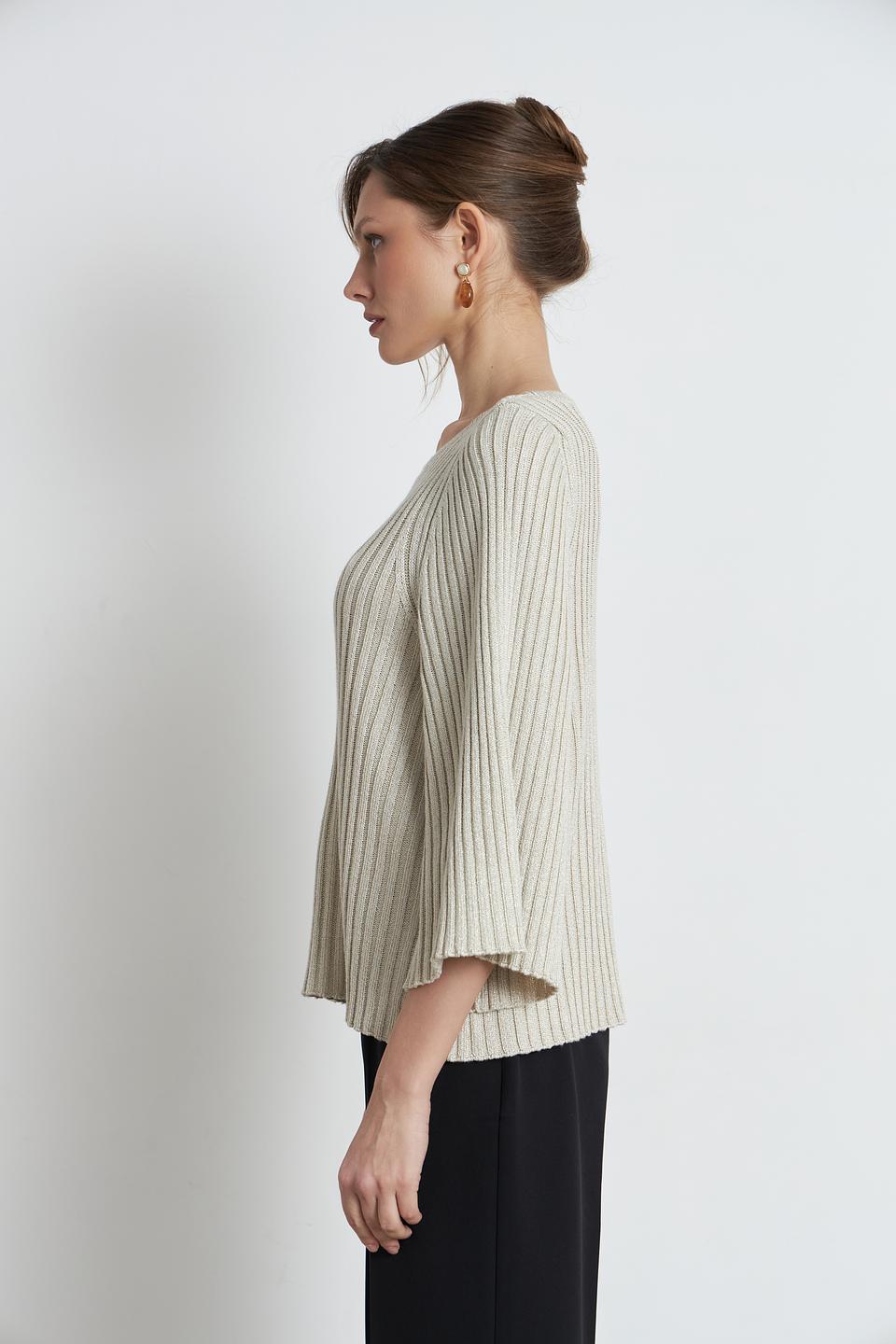 Пуловер Monari бежевый с рукавом-колокол