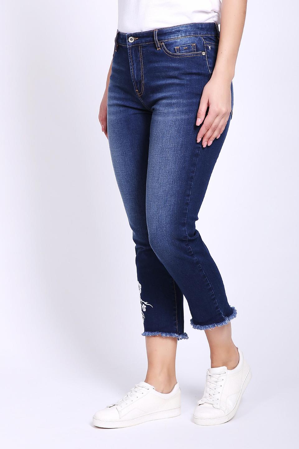 Джинсы укорошенные Just Valeri с вышивкой