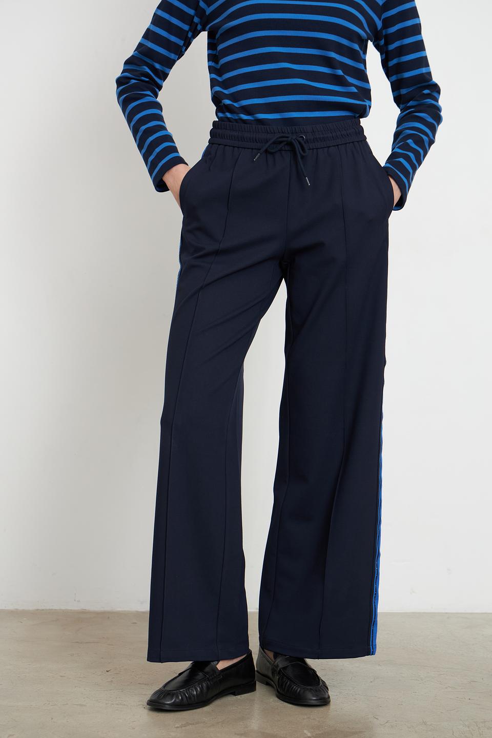 Брюки трикотажные Lecomte синие