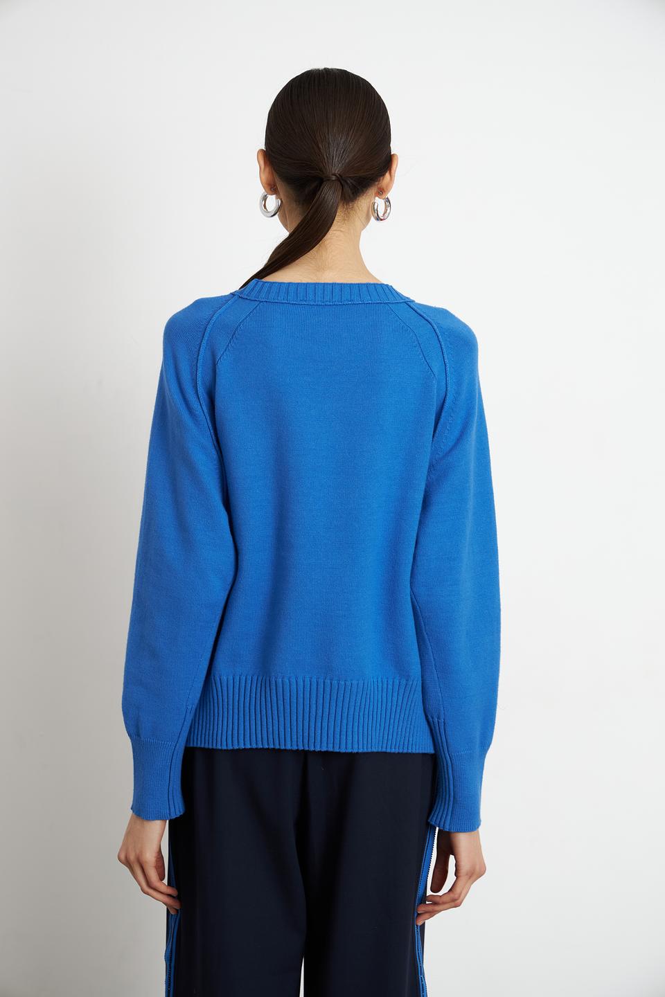 Пуловер Lecomte синий с вырезом