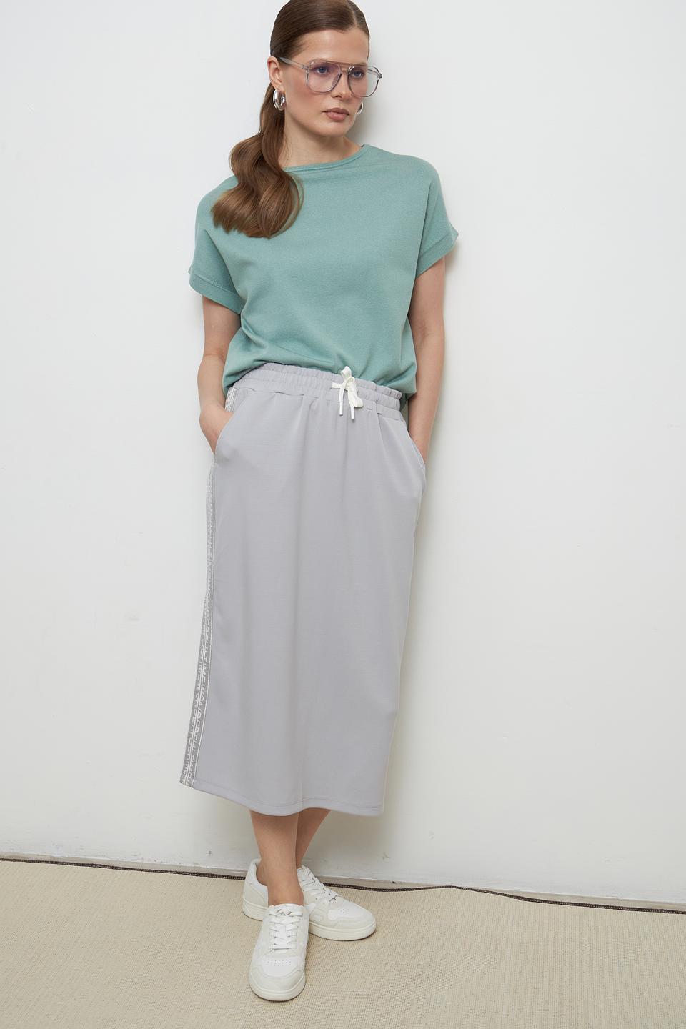 Юбка Lebek миди серая с полоской