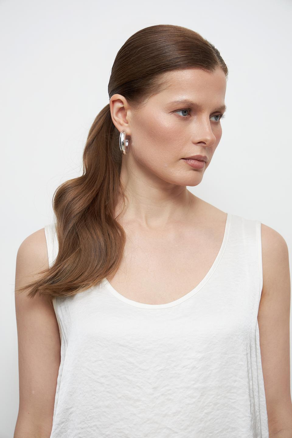 Топ Oui женский молочный