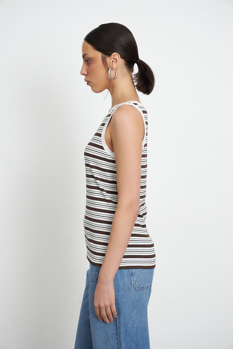 Топ Oui в полоску коричневый