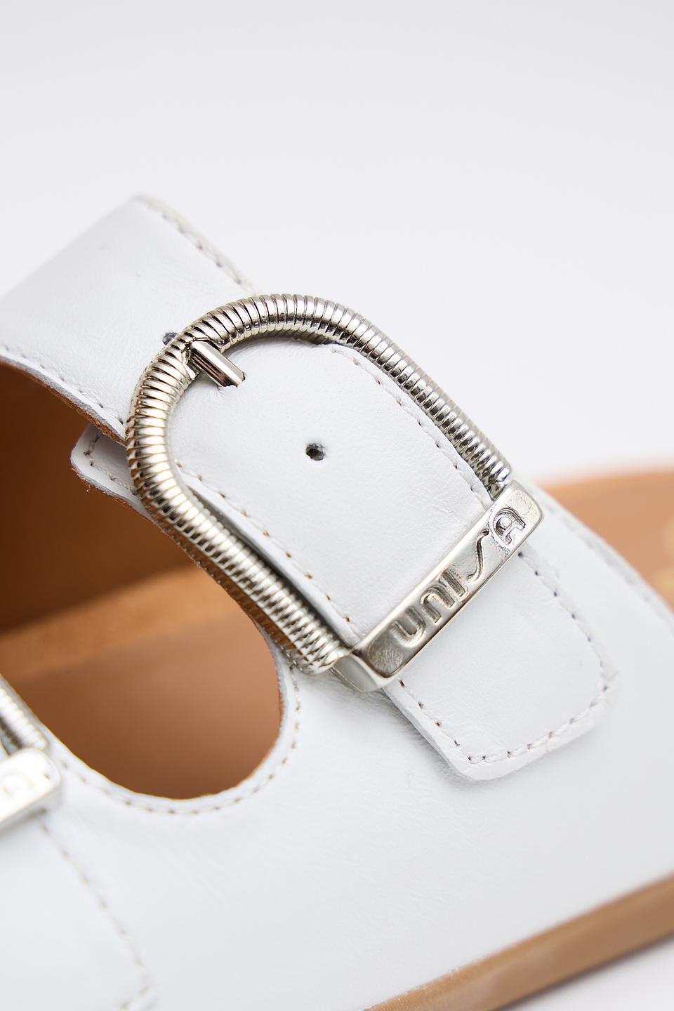 Сандалии Unisa с пряжками белый