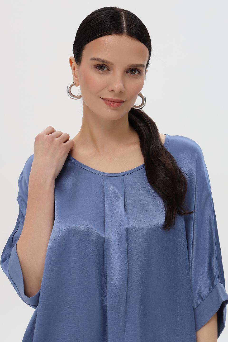 Блуза Pezzo атласная голубая