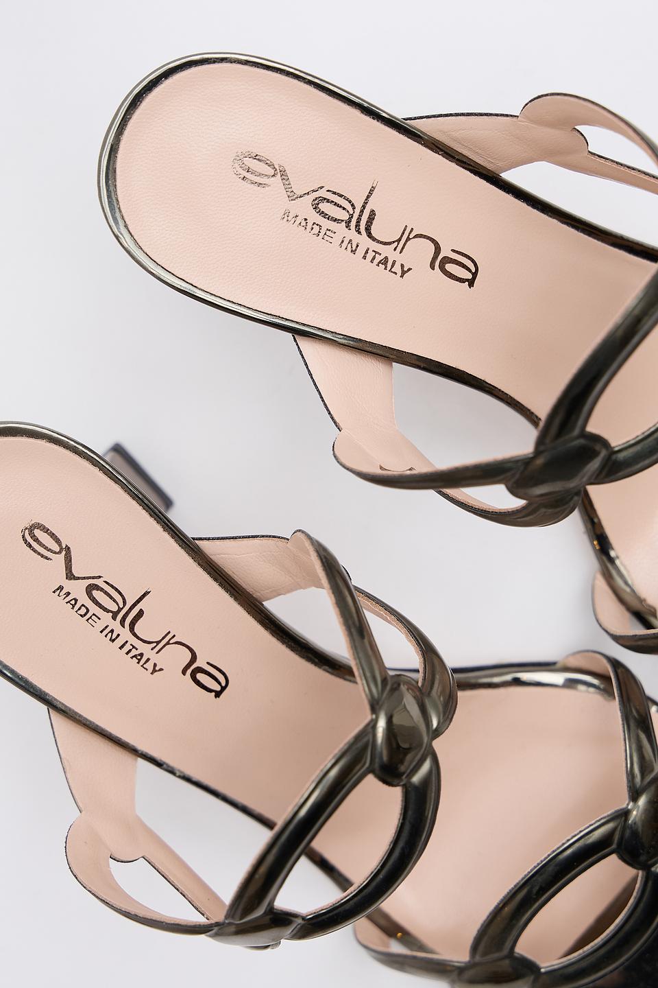 Босоножки Evaluna с узлами оливковые