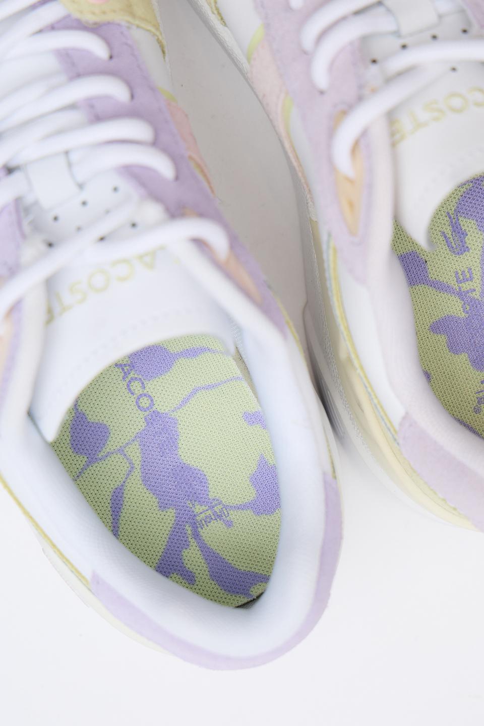 Кроссовки Lacoste в пастельных тонах