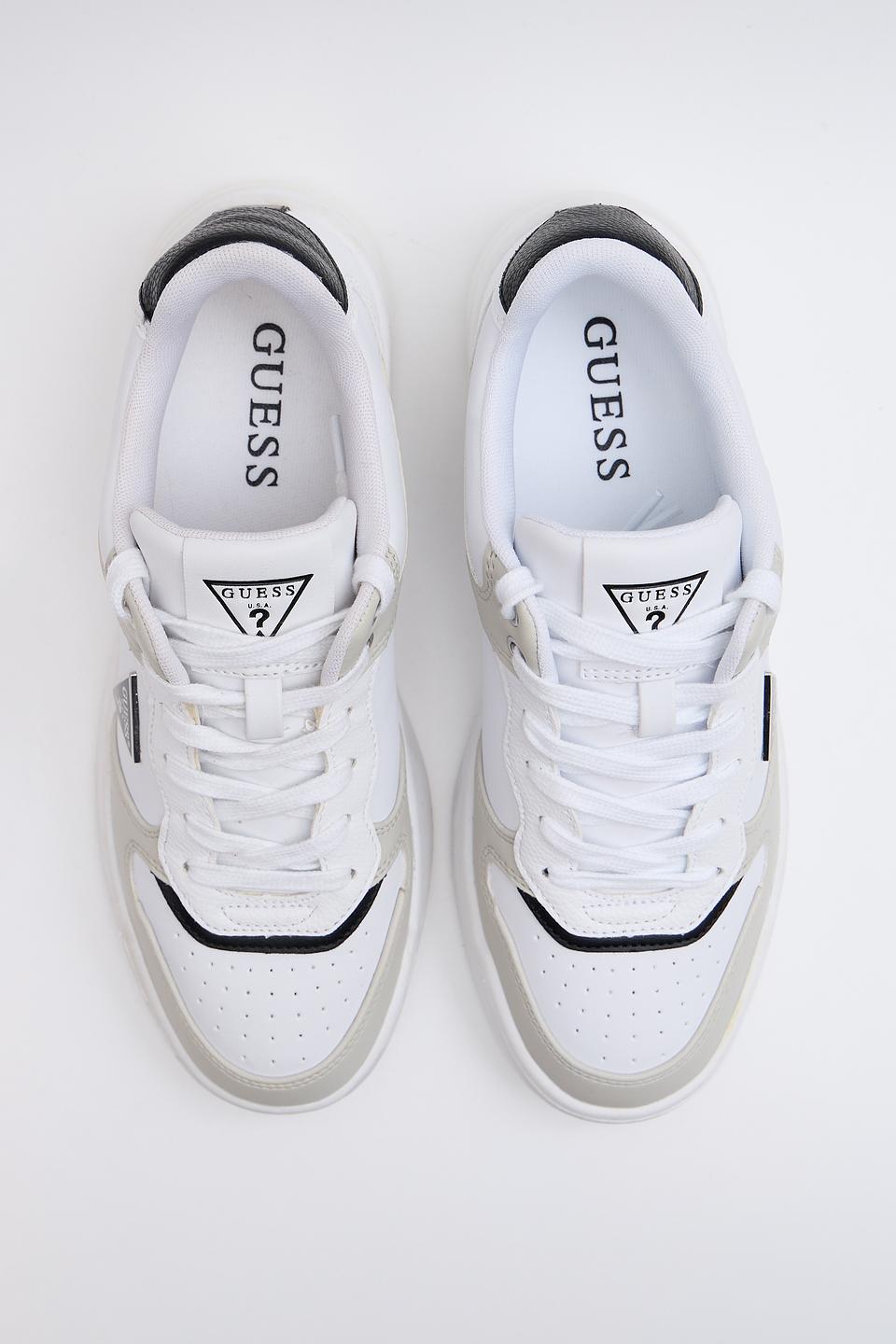 Кроссовки Guess с логотипом белые