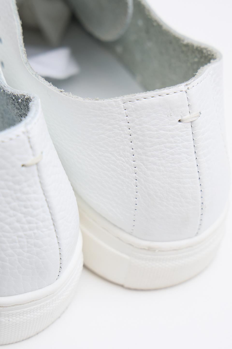 Кеды Principe Di Bologna белые с перфорацией