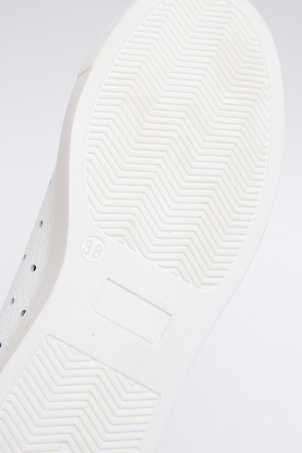 Кеды Principe Di Bologna белые с перфорацией