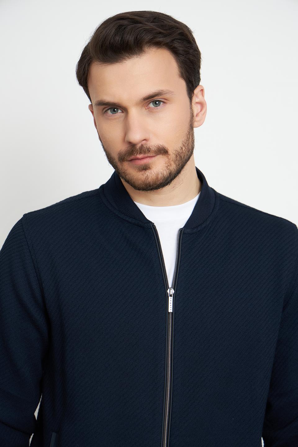 Кардиган Bugatti стеганый темно-синий