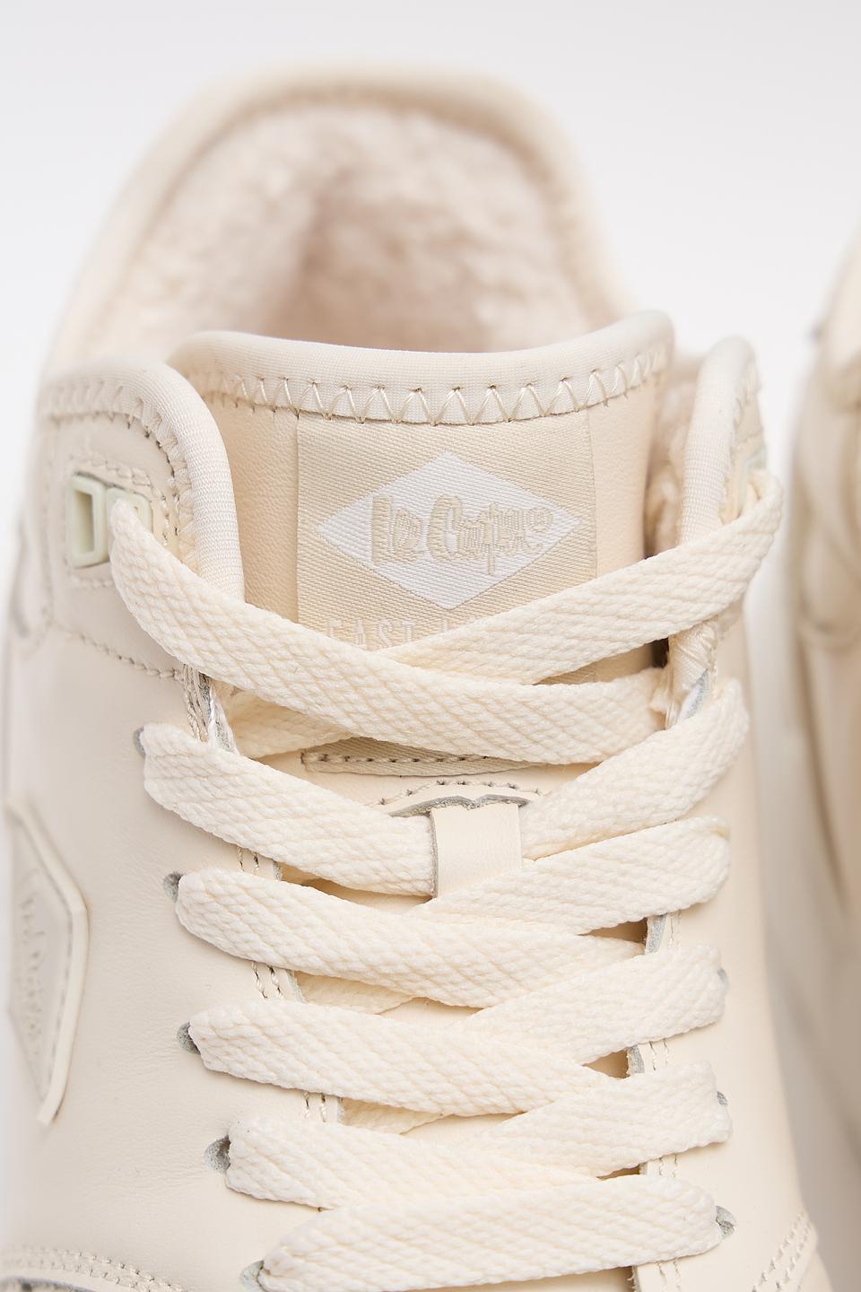 Кроссовки Lee Cooper бежевые