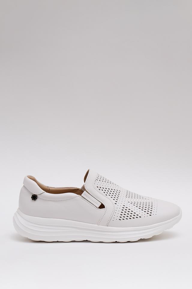 Слипоны Tuffoni перфорированные белые