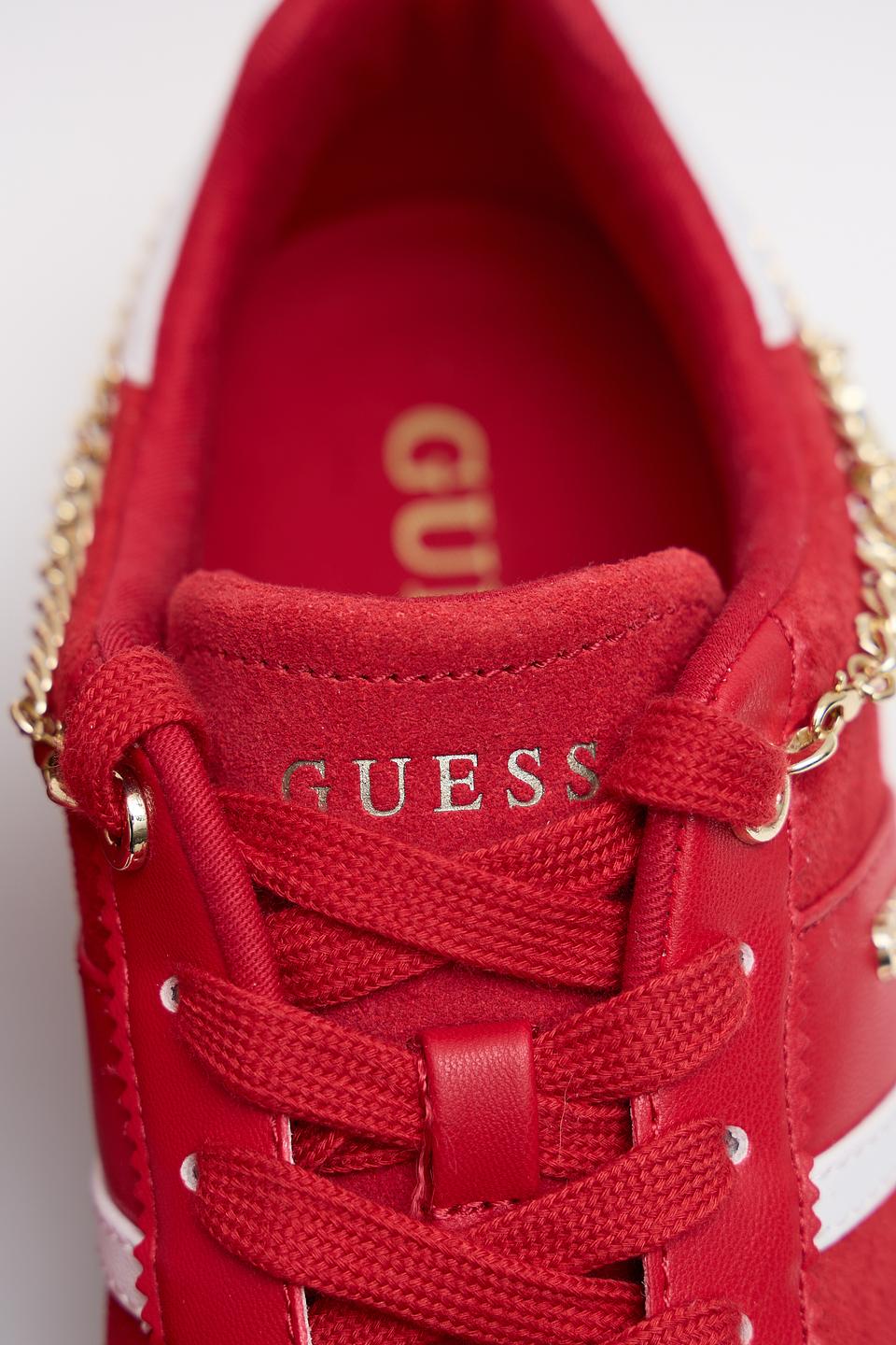 Кроссовки Guess с цепью красный
