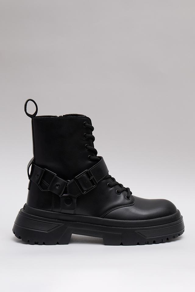 Ботинки Guess с ремнём чёрные