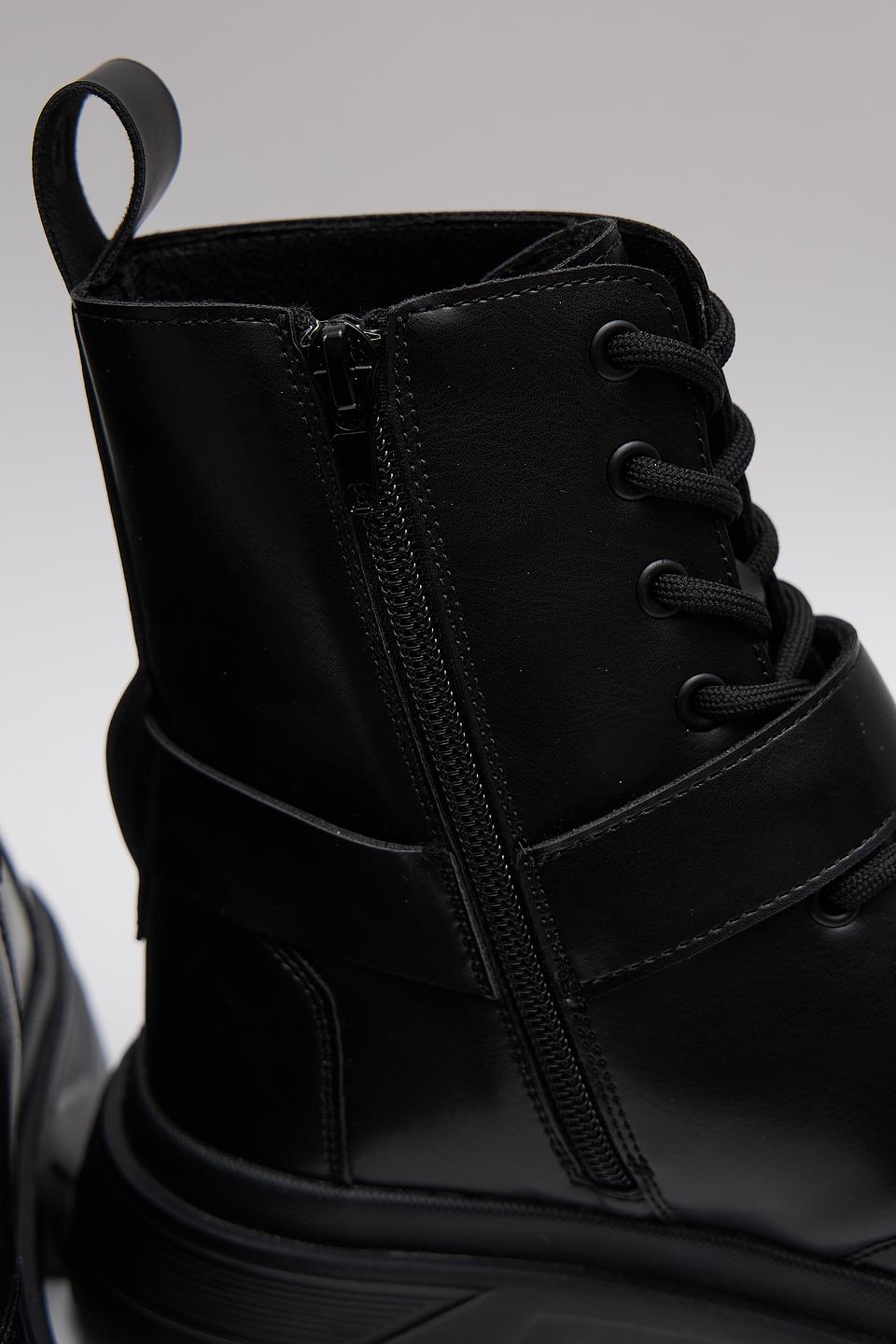 Ботинки Guess с ремнём чёрные