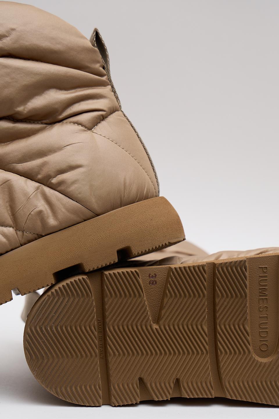 Ботинки Piumestudio стеганые бежевые