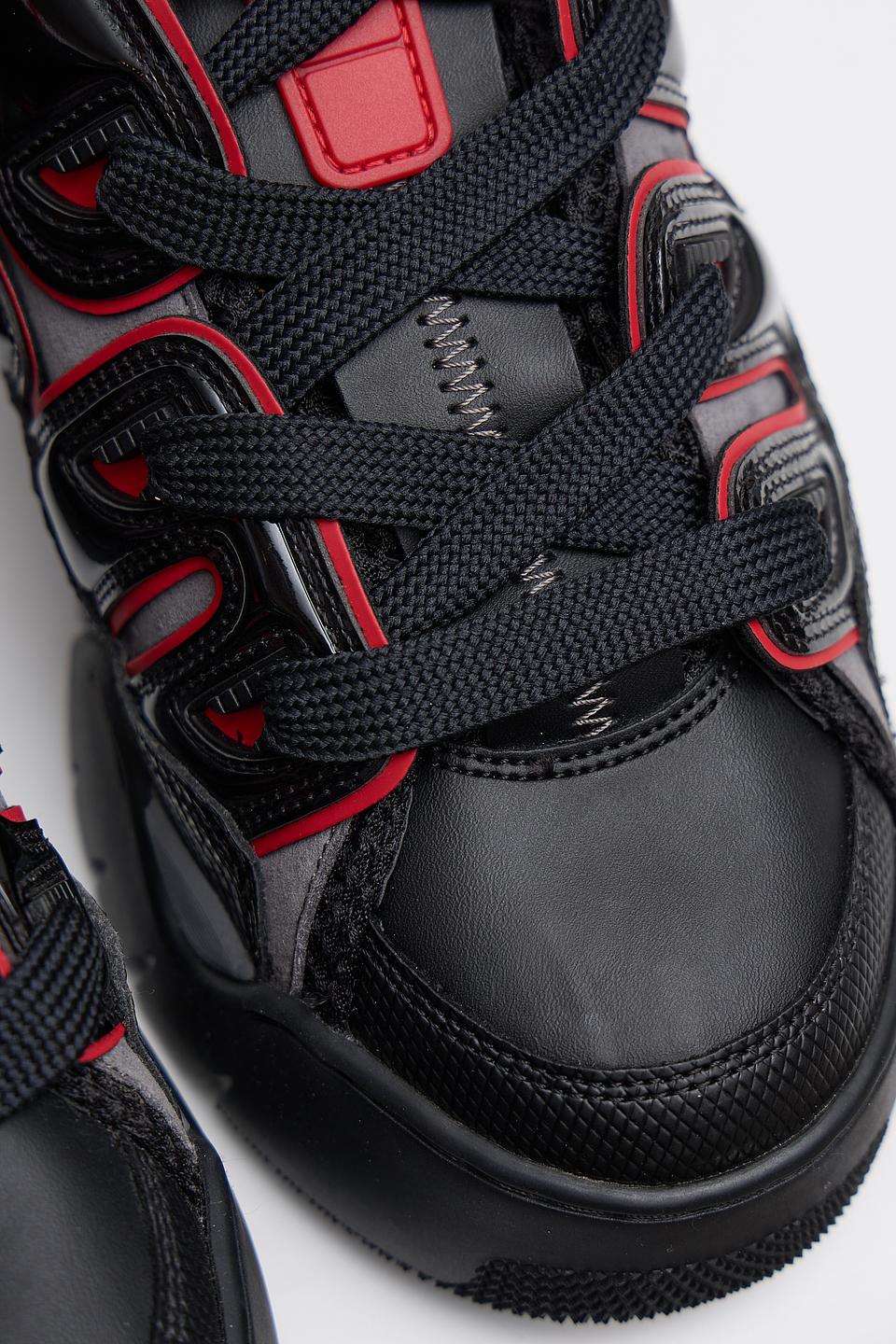 Кроссовки Hugo с красными вставками