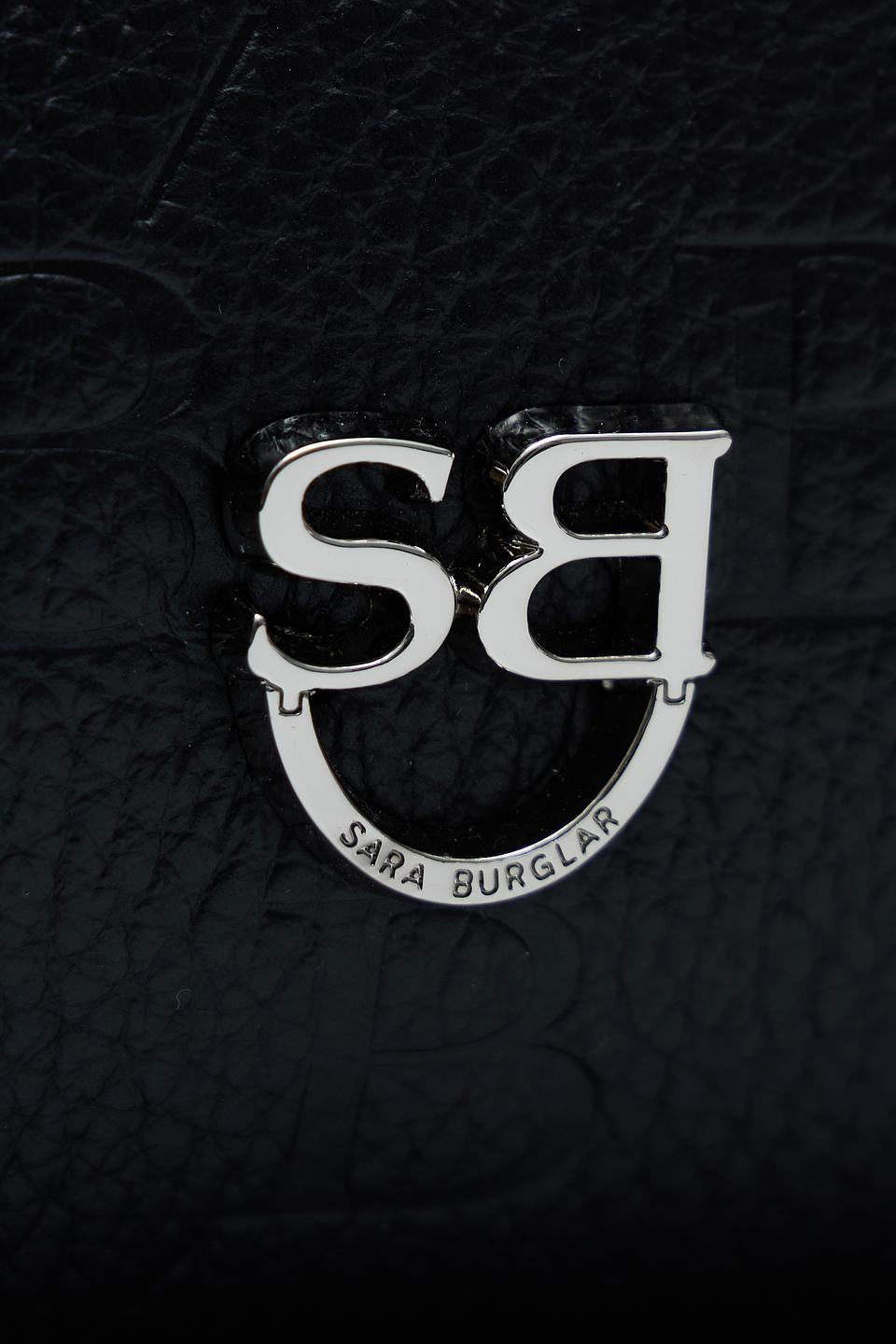 Сумка Sara Burglar с тиснением BB чёрная