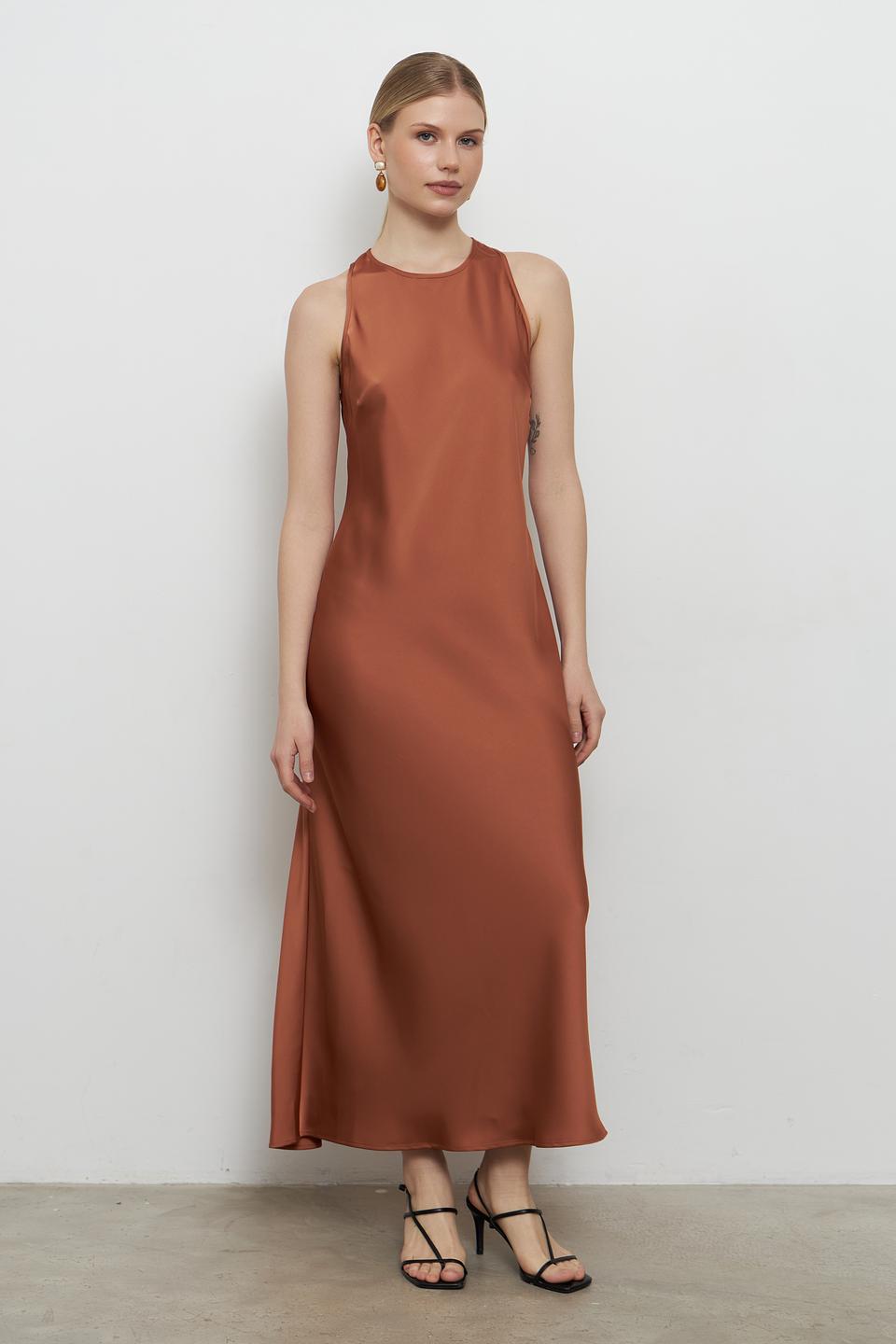 Платье Penny Black Pink атласное терракотовое