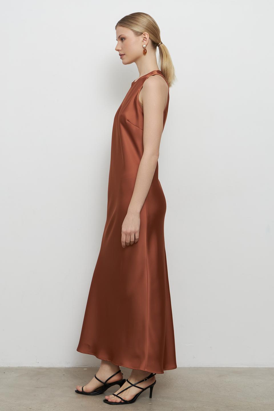 Платье Penny Black Pink атласное терракотовое