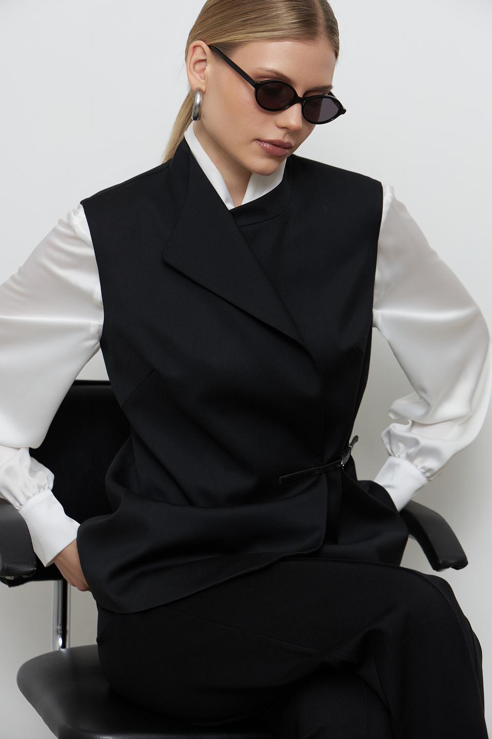 Жилет женский Emka черный