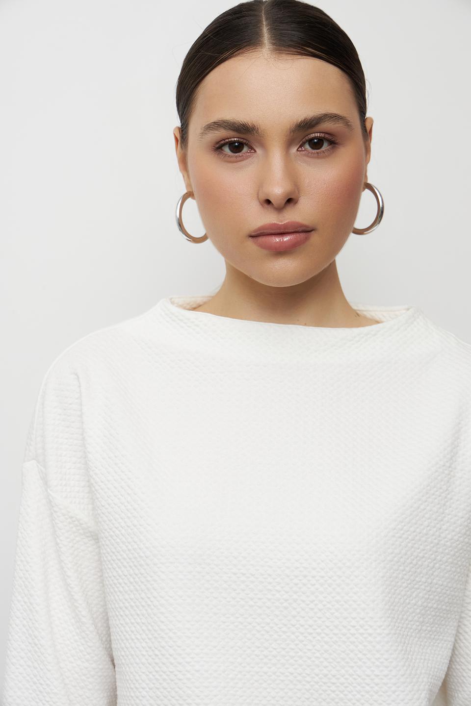 Пуловер Betty and Co фактурный белый