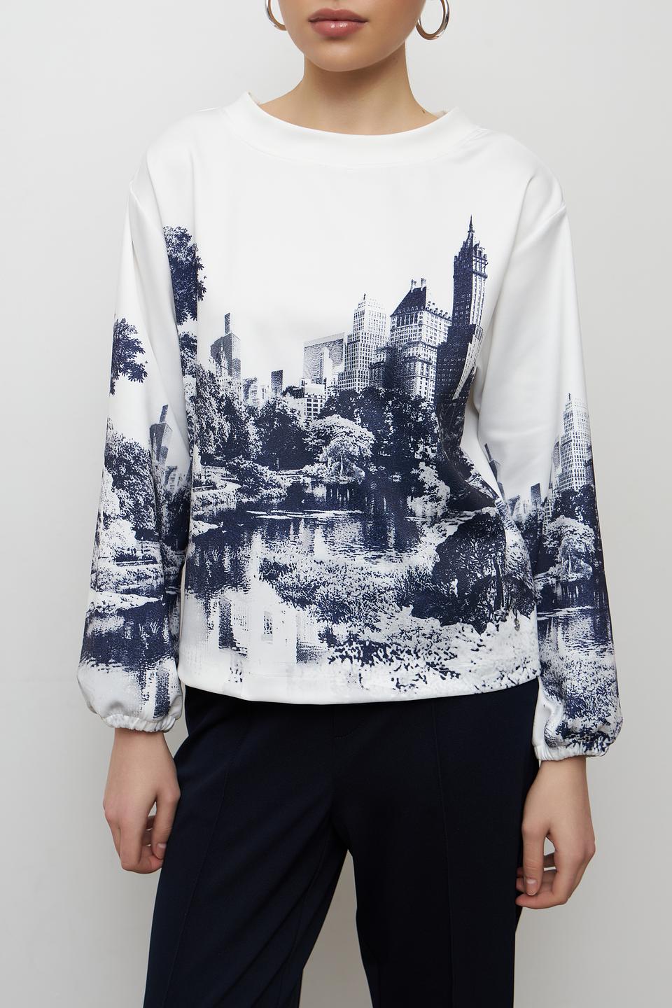 Пуловер Monari с принтом "Город"