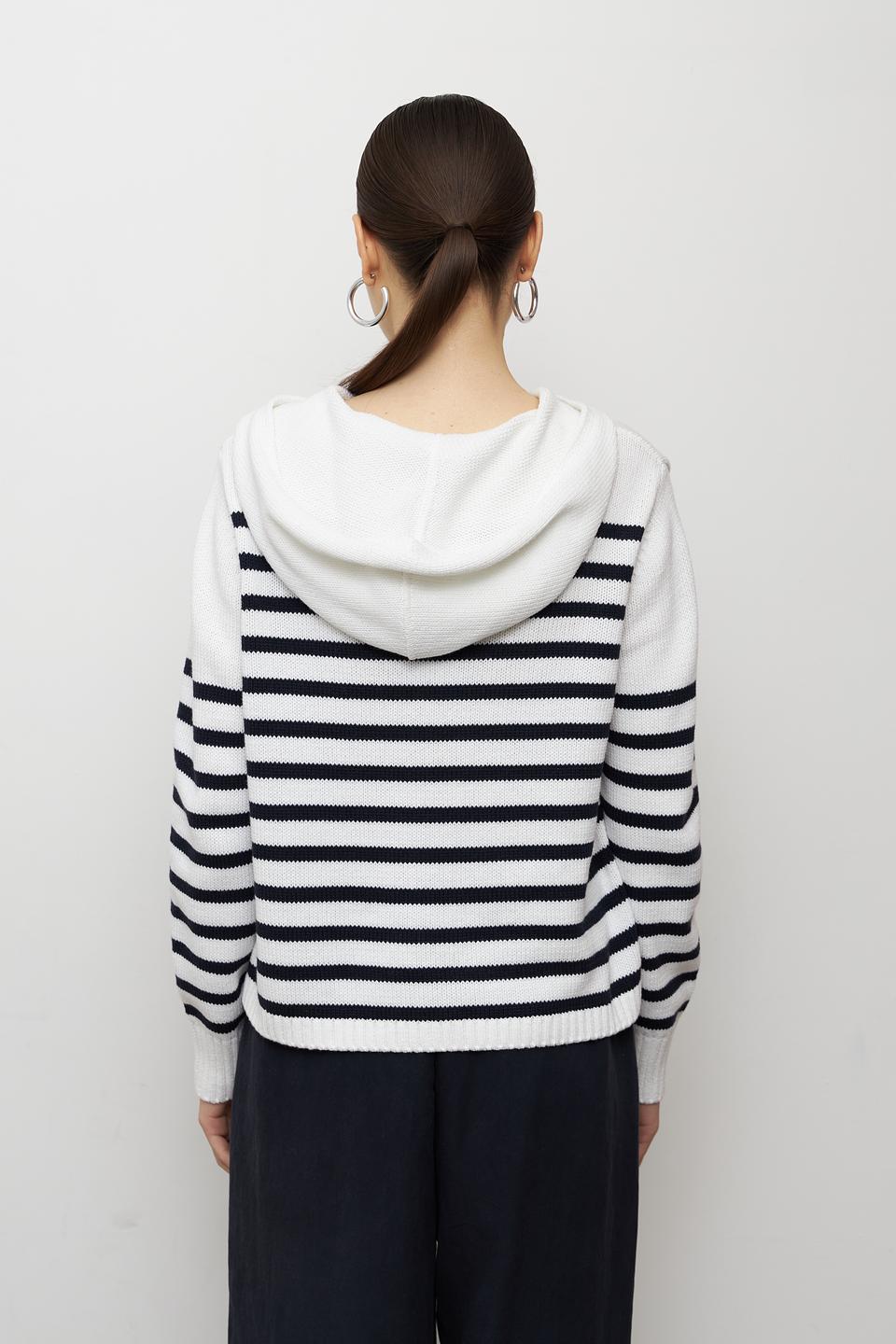 Пуловер Monari в полоску с капюшоном