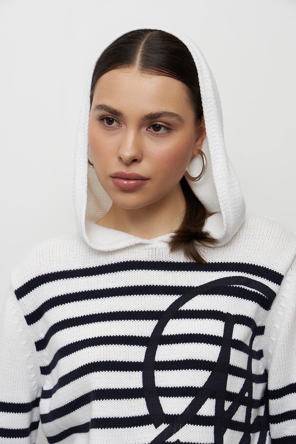 Пуловер Monari в полоску с капюшоном