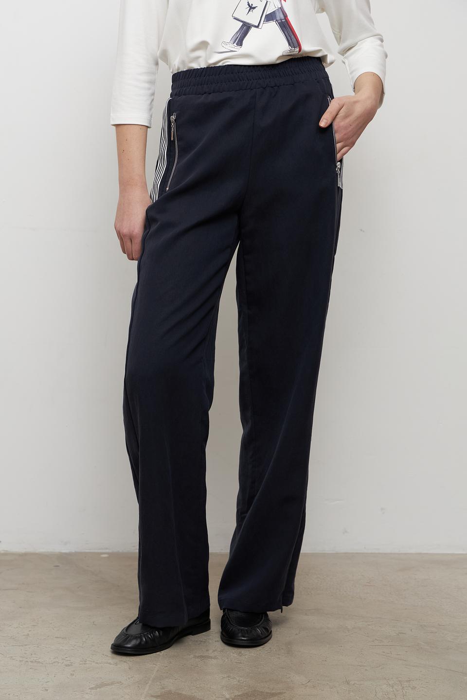 Брюки Monari клёш тёмно-синие