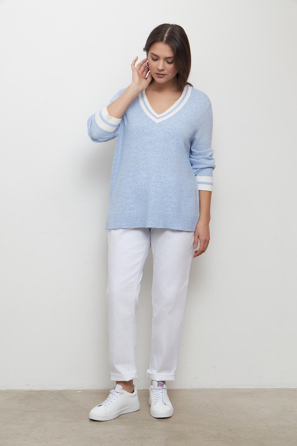 Пуловер Olsen голубой с V-образным вырезом