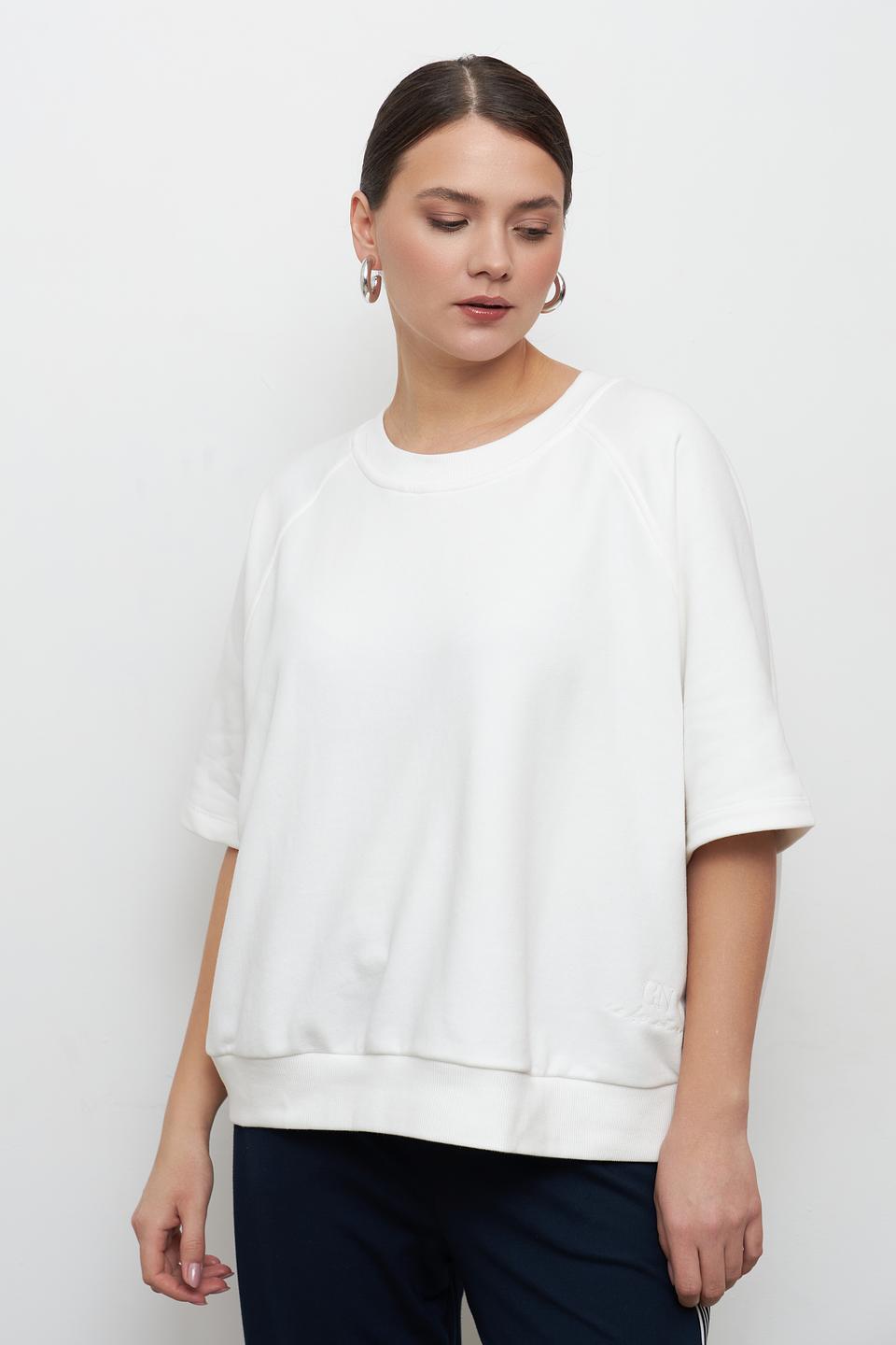 Пуловер Catnoir белый с коротким рукавом