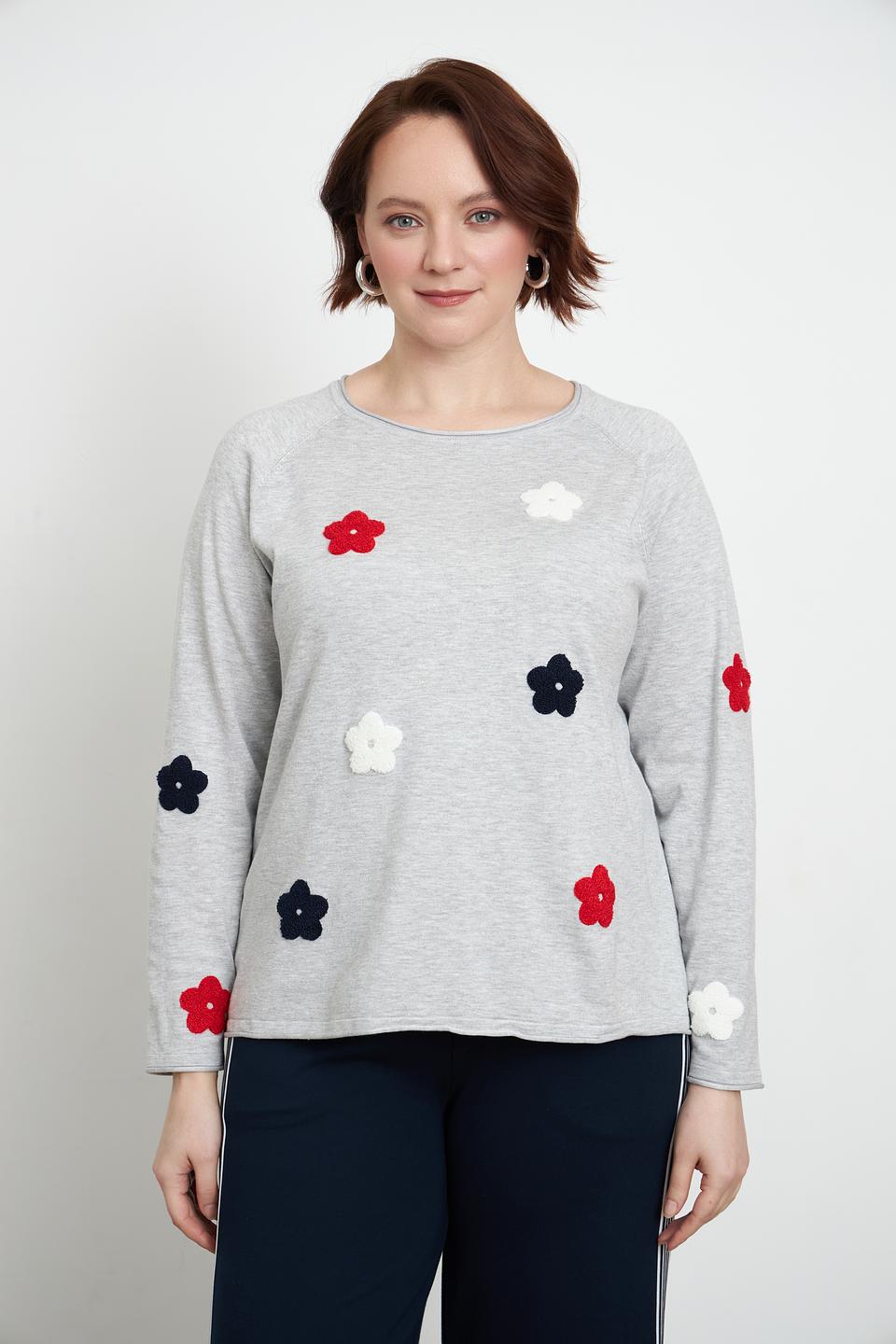 Пуловер Via Appia с цветами серый