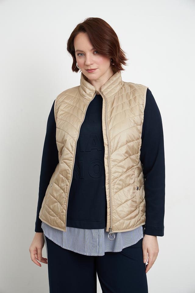 Жилет стеганый Betty Barclay бежевый