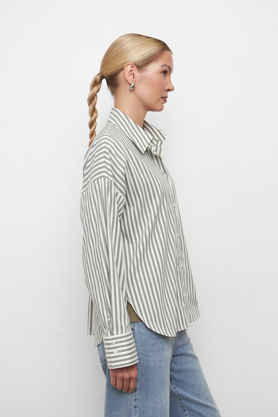 Блуза в полоску Betty and Co