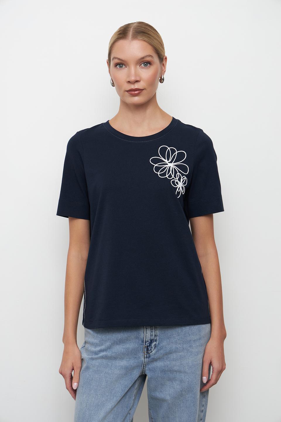 Футболка Bianca с цветами тёмно-синяя