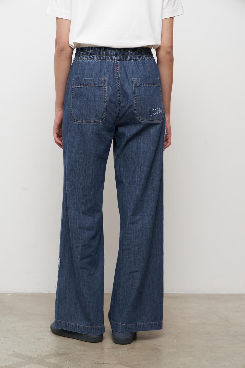 Джинсы Lecomte с вышивкой