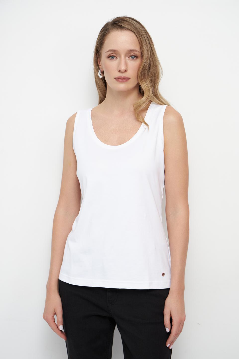 Топ Clarina базовый белый