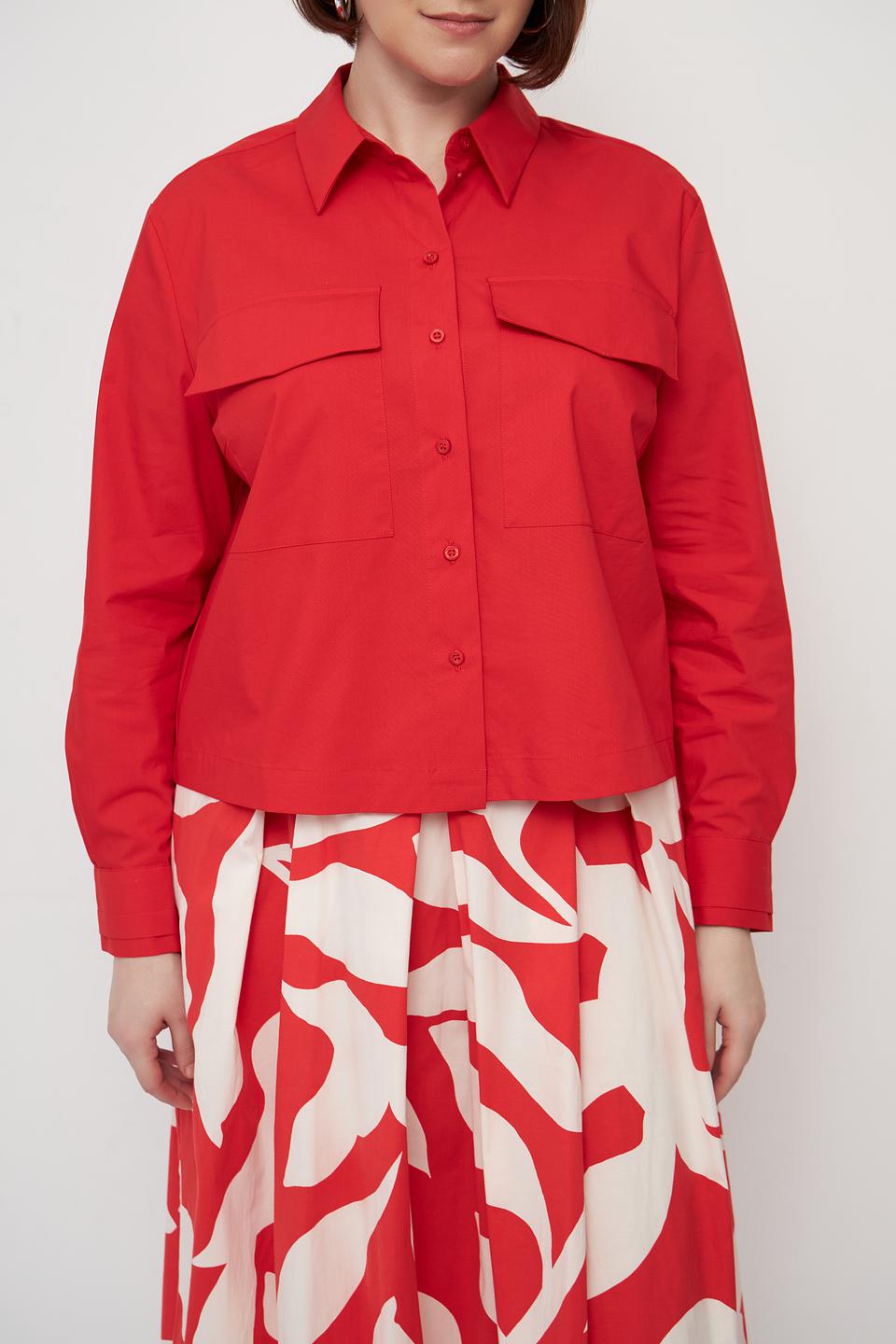 Блуза MORE and MORE красная с карманами