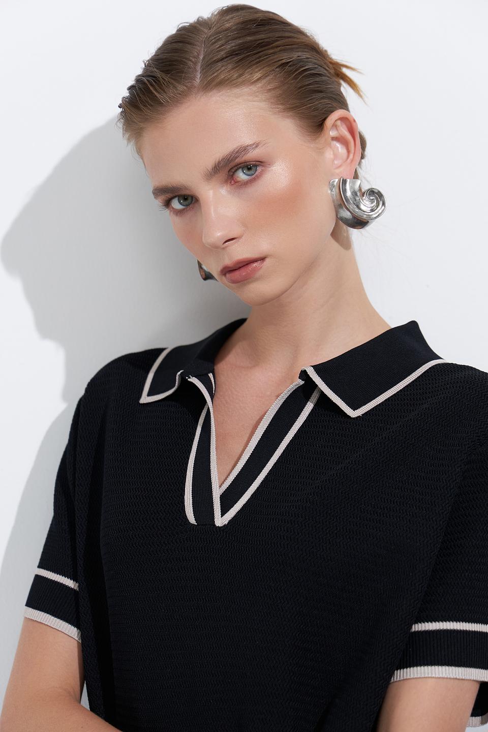 Пуловер Marc Aurel с воротником