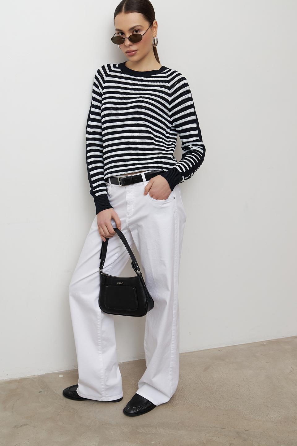 Пуловер Monari в полоску