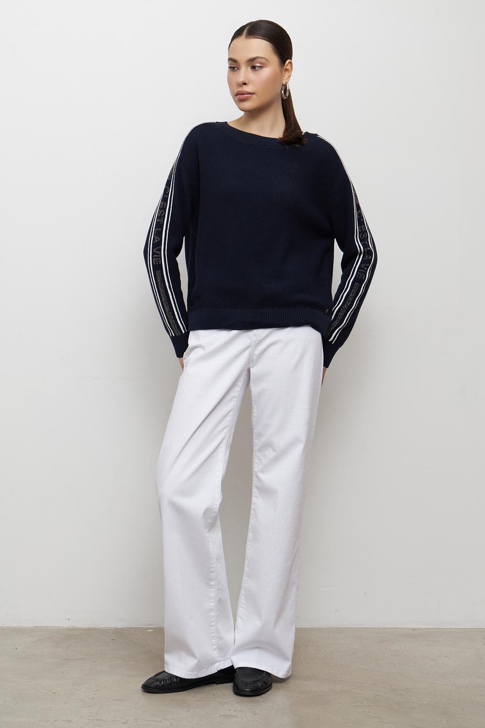 Пуловер Monari с полосками