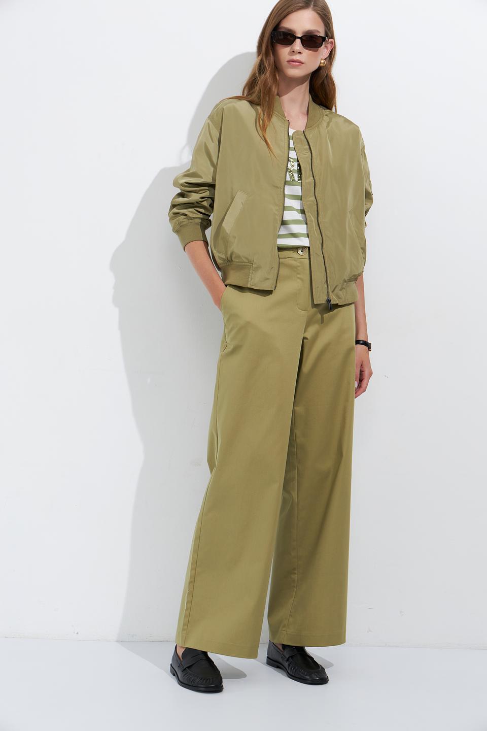 Куртка-бомбер Bugatti оливковая