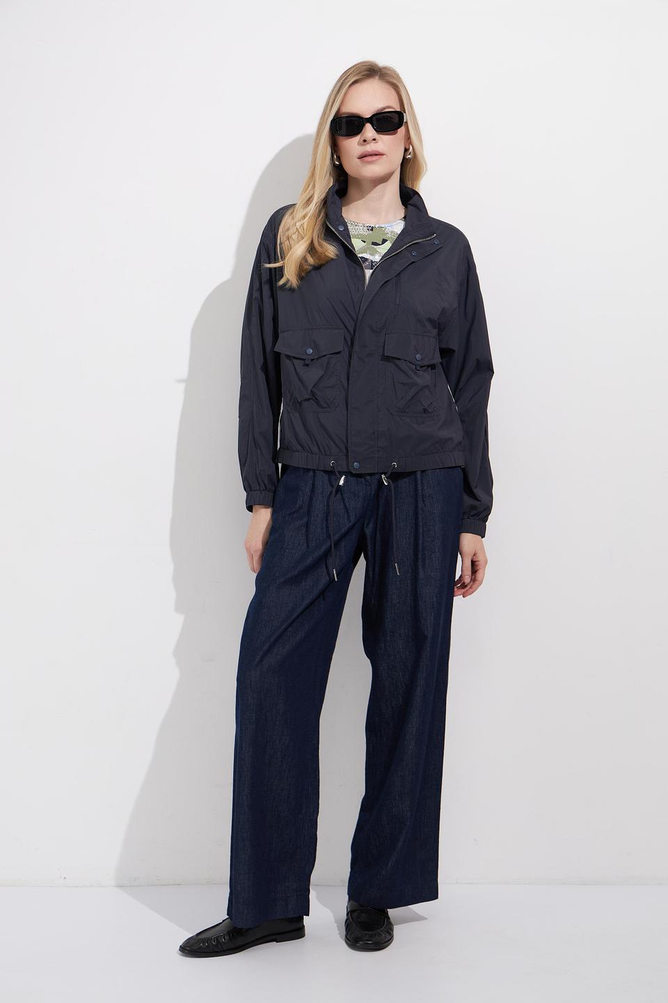 Куртка Catnoir чёрная с отделкой