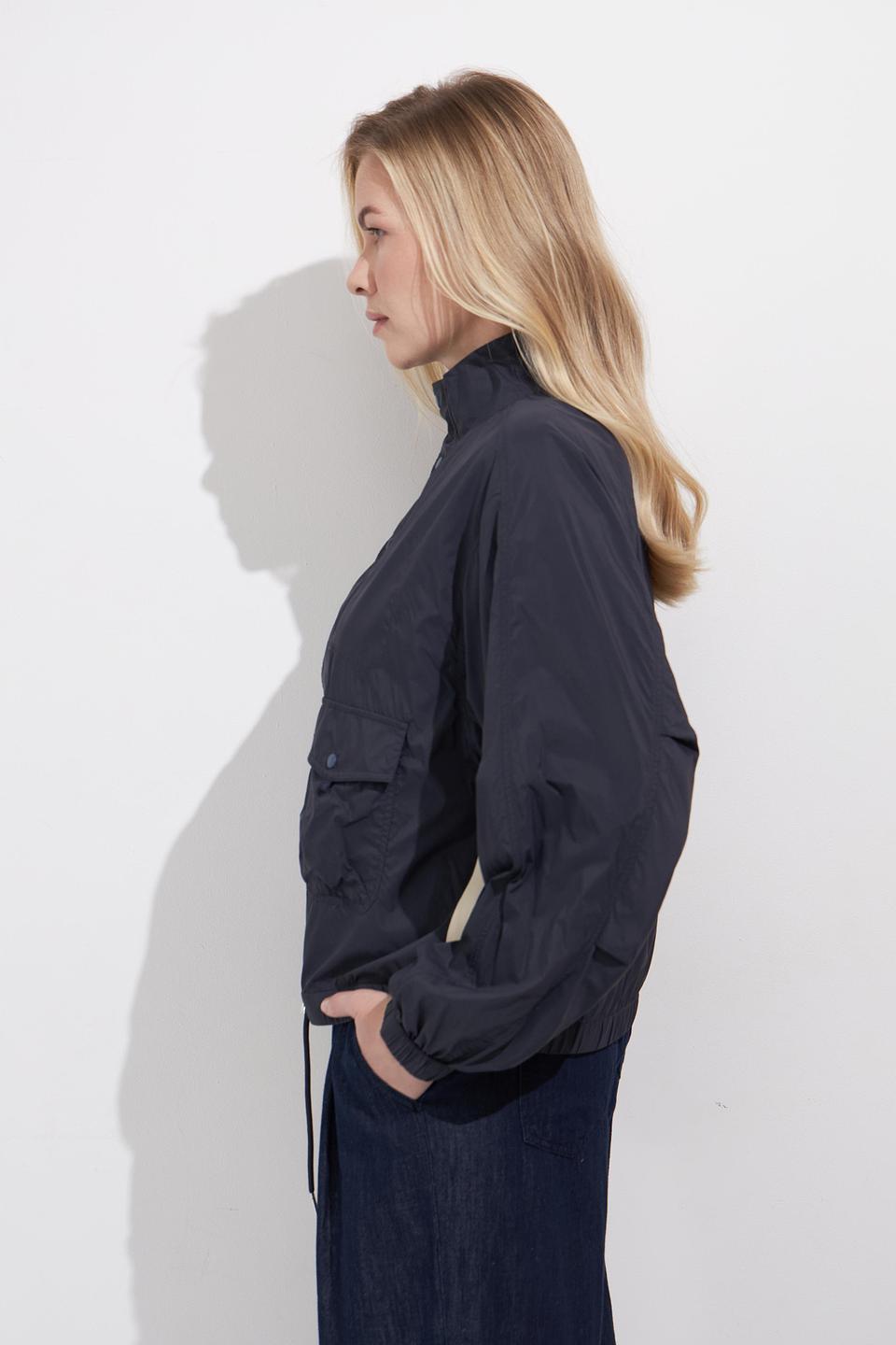 Куртка Catnoir чёрная с отделкой