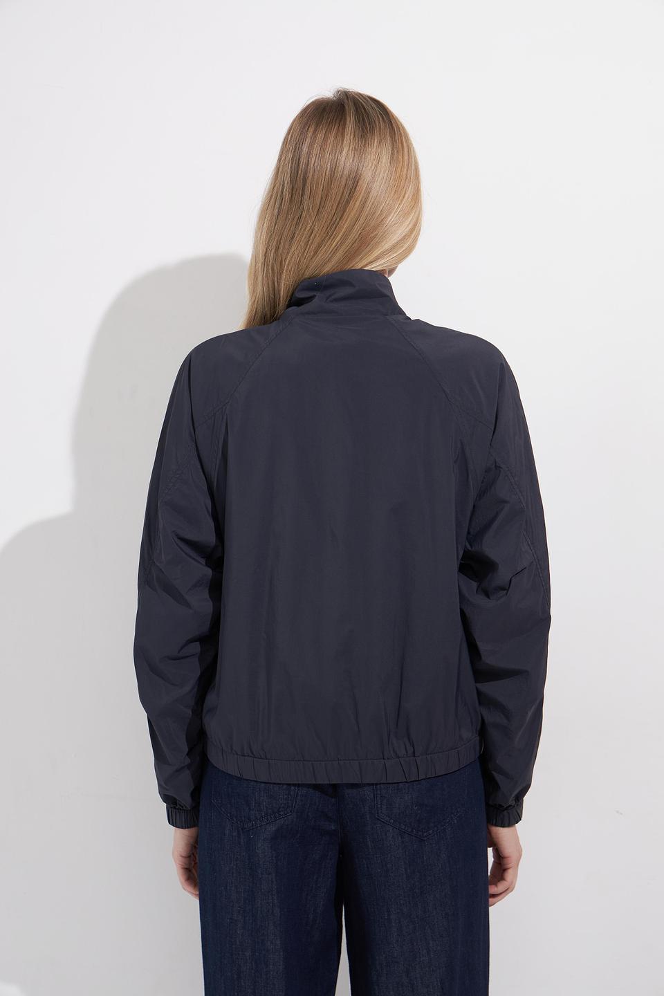 Куртка Catnoir чёрная с отделкой